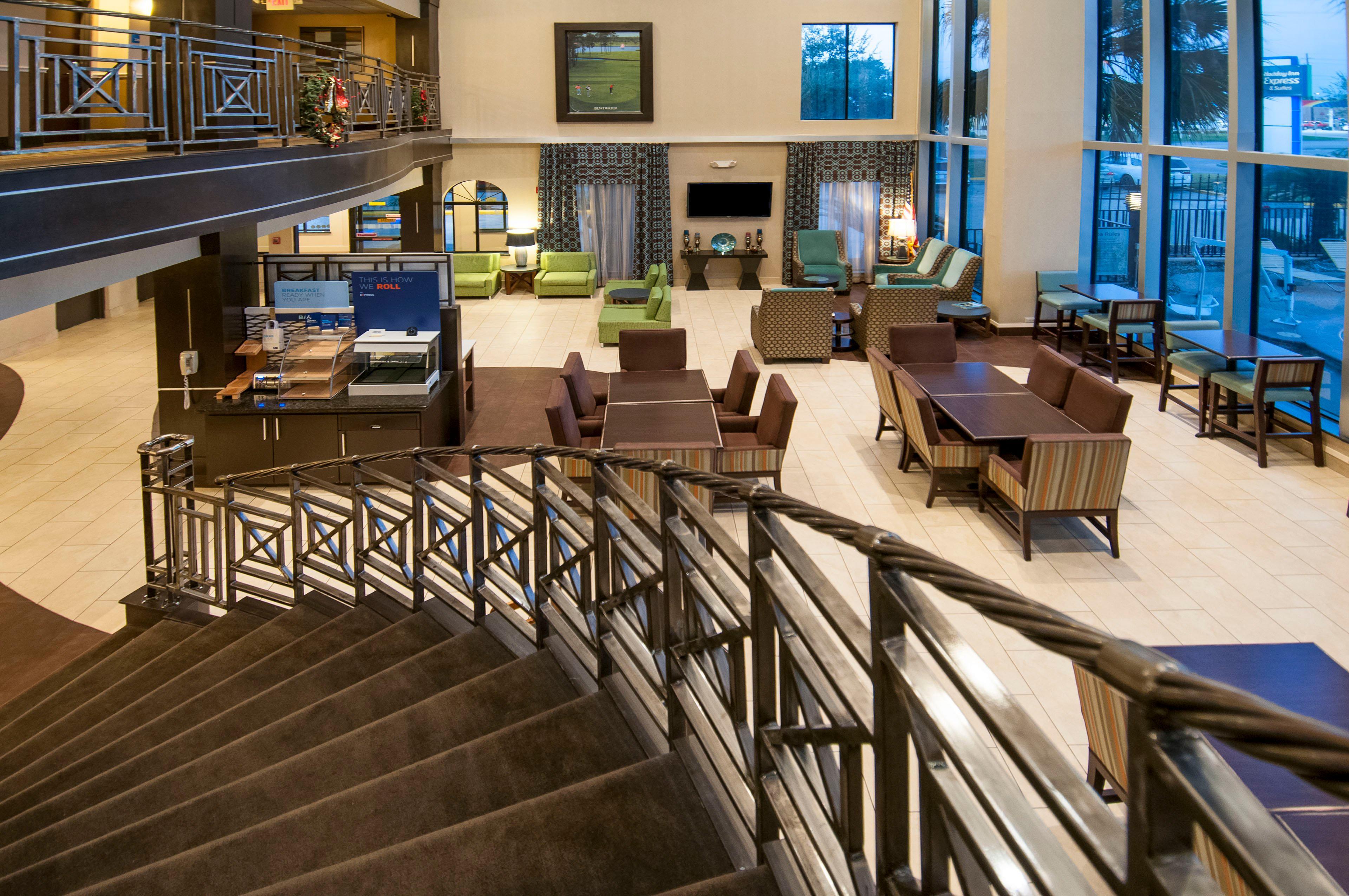 Express & Houston North Intercontinental By Ihg 2*