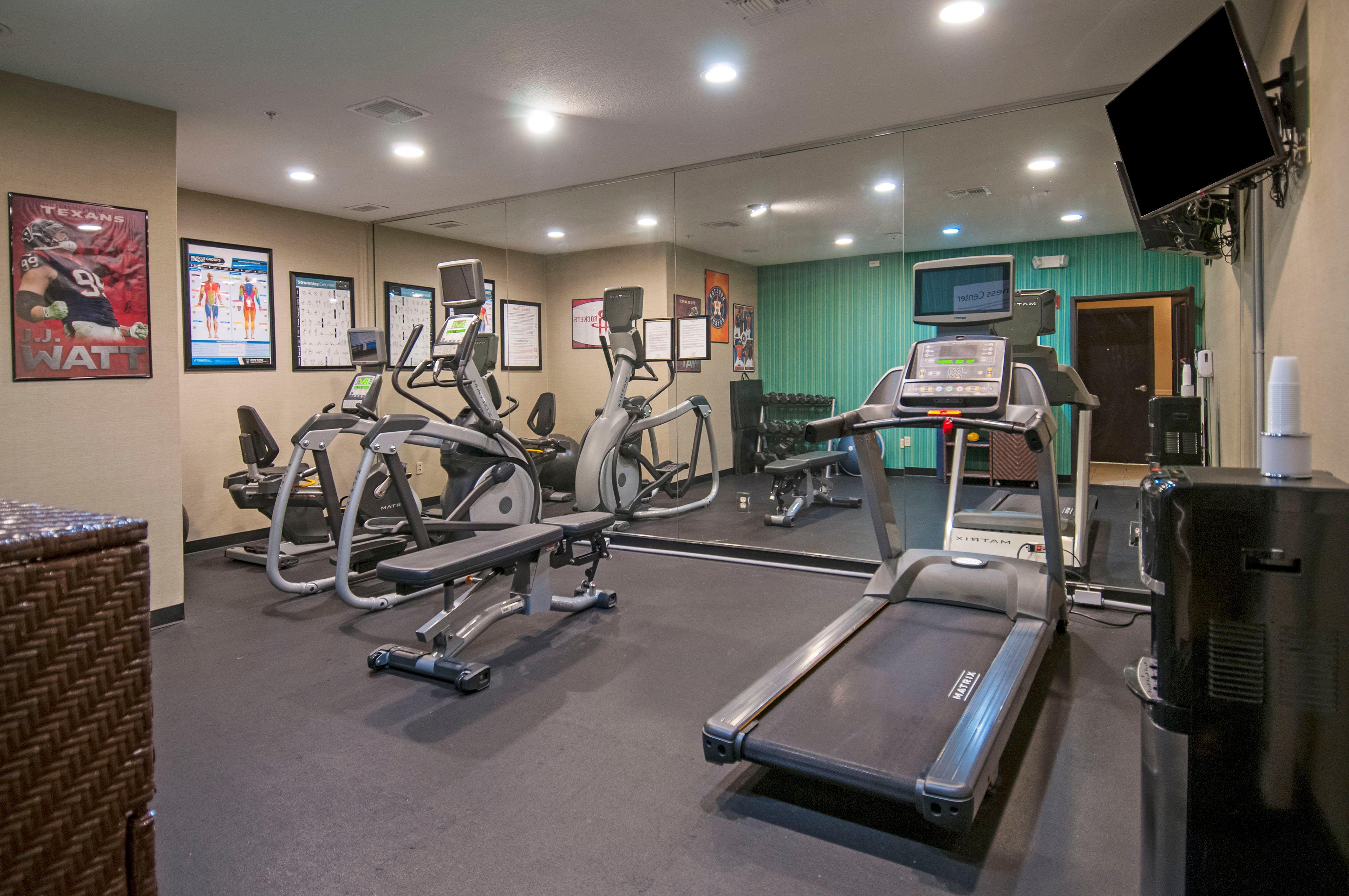 Hotel Express & Houston North Intercontinental By Ihg Westfield